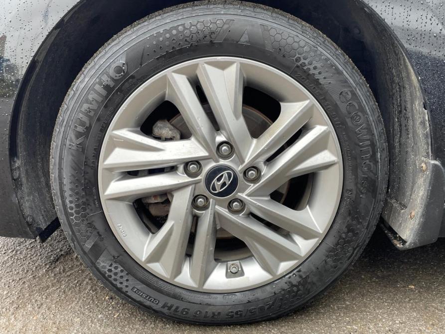 Hyundai Elantra VI (AD) Рестайлинг Вологда  - изображение 13