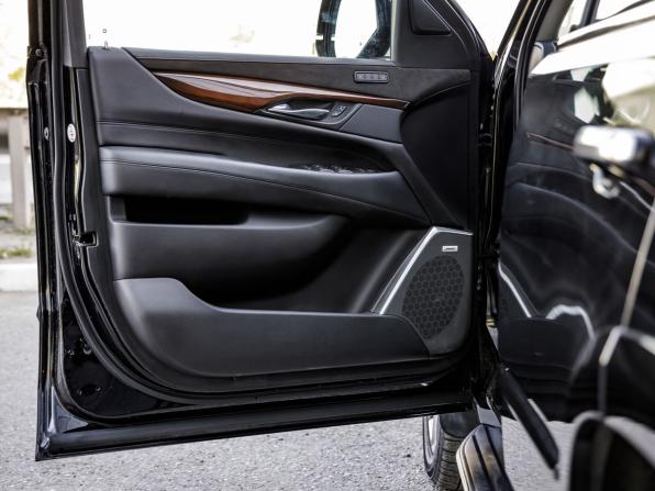 Cadillac Escalade IV с пробегом 2019 года, цена 5 578 000 рублей, 141606 км, внедорожник, Автокод Объявления