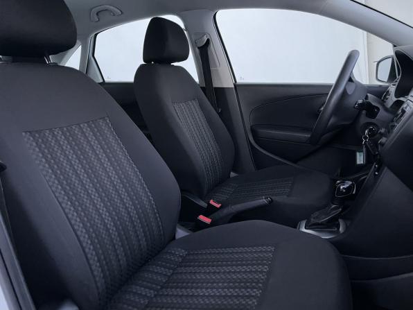Volkswagen Polo V Рестайлинг с пробегом 2019 года, цена 952 000 рублей, 243000 км, седан, Автокод Объявления