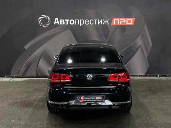 Volkswagen Passat B7 с пробегом 2011 года, цена 855 000 рублей, 242600 км, седан, Автокод Объявления