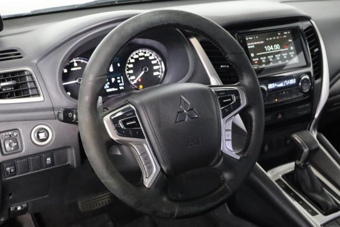 Mitsubishi Pajero Sport III с пробегом 2019 года, цена 2 299 000 рублей, 185600 км, внедорожник, Автокод Объявления