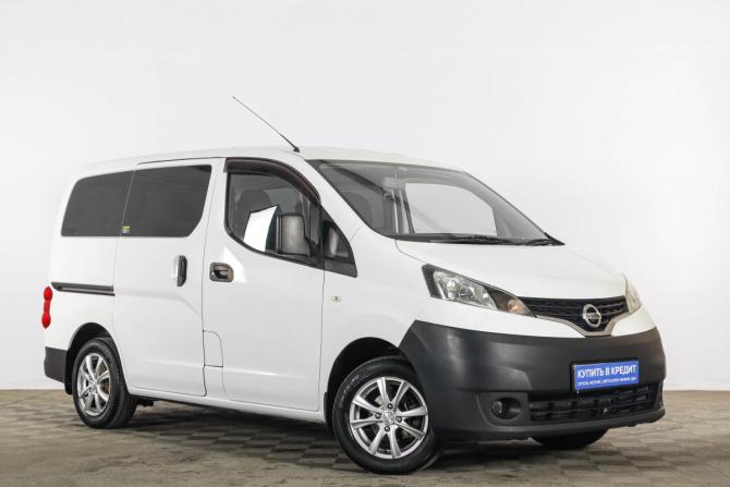 Nissan NV200