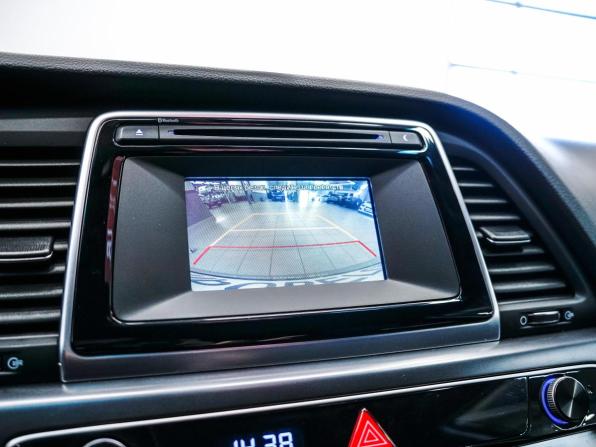 Hyundai Sonata VII (LF) Рестайлинг с пробегом 2018 года, цена 1 550 000 рублей, 76603 км, седан, Автокод Объявления
