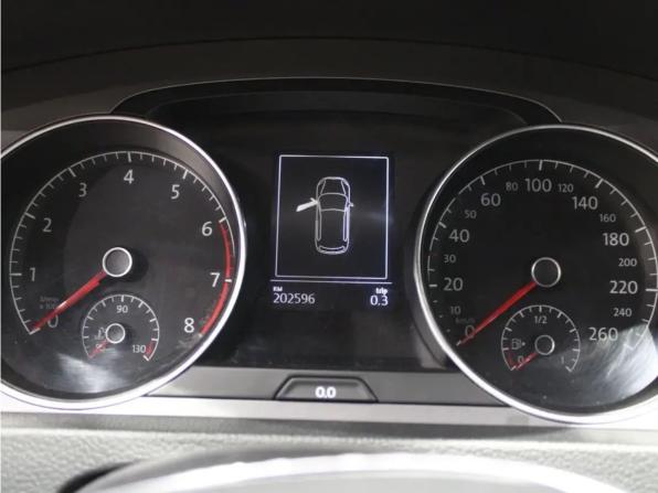 Volkswagen Golf VII с пробегом 2013 года, цена 750 000 рублей, 203000 км, хэтчбек, Автокод Объявления