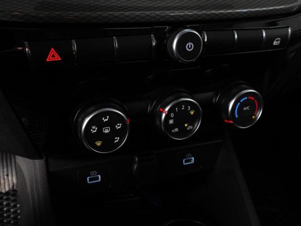 Lada (ВАЗ) Vesta I Рестайлинг (NG) с пробегом 2024 года, цена 1 364 000 рублей, 15121 км, седан, Автокод Объявления