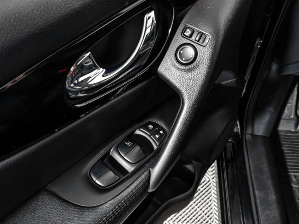 Nissan Qashqai II с пробегом 2016 года, цена 1 360 000 рублей, 156689 км, внедорожник, Автокод Объявления