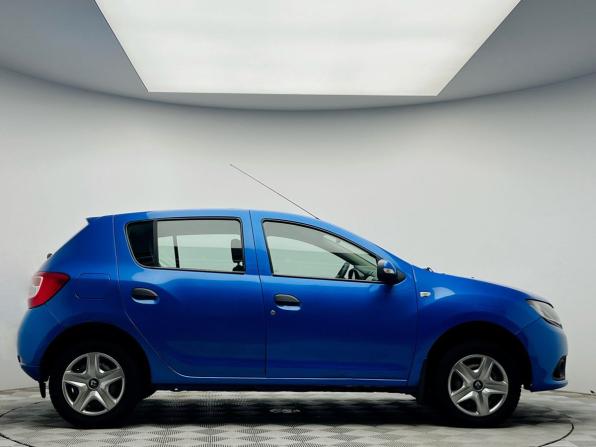 Renault Sandero II с пробегом 2014 года, цена 679 000 рублей, 175651 км, хэтчбек, Автокод Объявления