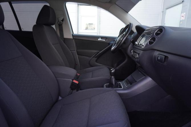 Volkswagen Tiguan I Рестайлинг с пробегом 2013 года, цена 1 375 000 рублей, 82579 км, внедорожник, Автокод Объявления