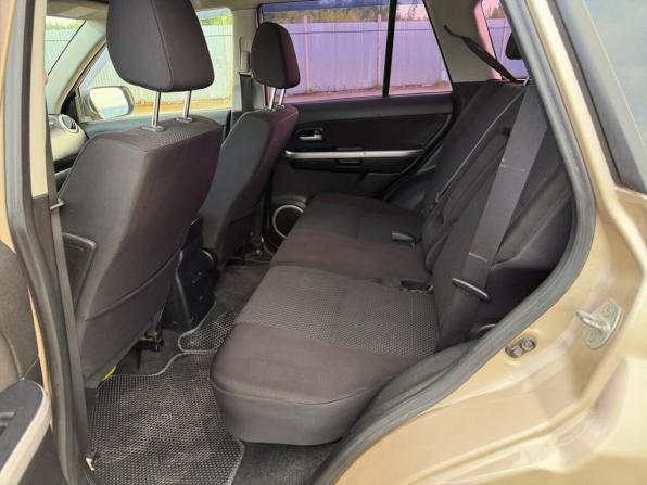 Suzuki Grand Vitara II Рестайлинг с пробегом 2011 года, цена 990 000 рублей, 330222 км, внедорожник, Автокод Объявления