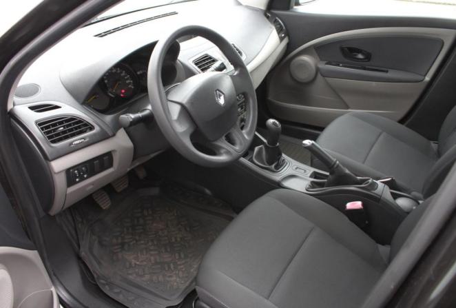 Renault Megane III с пробегом 2011 года, цена 750 000 рублей, 118501 км, хэтчбек, Автокод Объявления