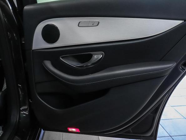 Mercedes-Benz E-Класс V (W213 S213 C238) Рестайлинг с пробегом 2021 года, цена 4 350 000 рублей, 52121 км, седан, Автокод Объявления