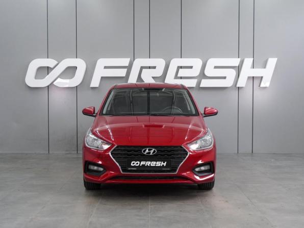 Hyundai Solaris II с пробегом 2018 года, цена 1 245 000 рублей, 167613 км, седан, Автокод Объявления