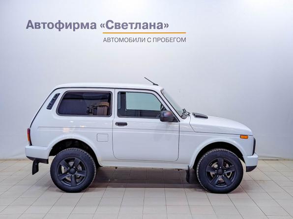 Lada (ВАЗ) Niva Legend с пробегом 2024 года, цена 915 000 рублей, 38813 км, внедорожник, Автокод Объявления