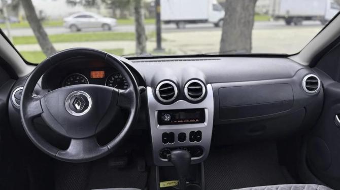 Renault Sandero I с пробегом 2013 года, цена 730 000 рублей, 146900 км, хэтчбек, Автокод Объявления