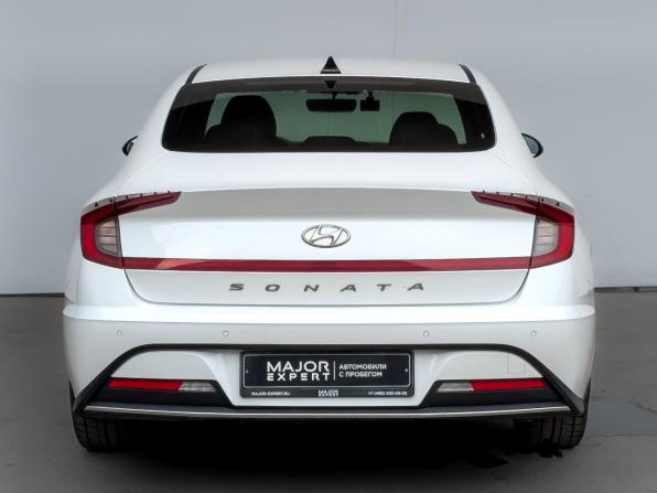 Hyundai Sonata VIII (DN8) с пробегом 2020 года, цена 2 100 000 рублей, 118526 км, седан, Автокод Объявления