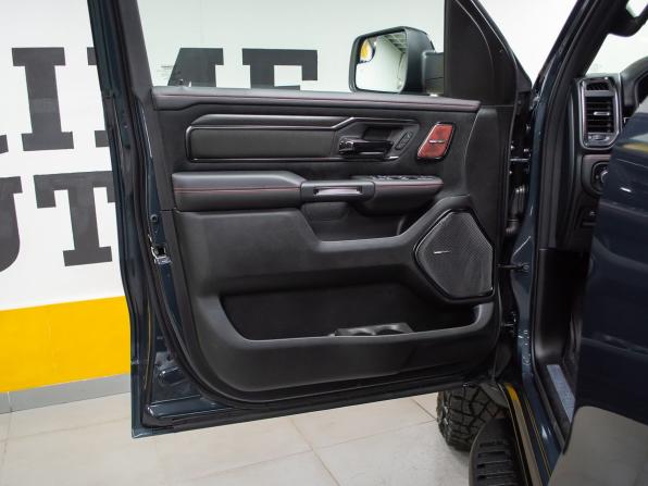 Ram 1500 V Рестайлинг с пробегом 2026 года, цена 11 999 000 рублей, 37 км, offers.body_type.unknown, Автокод Объявления