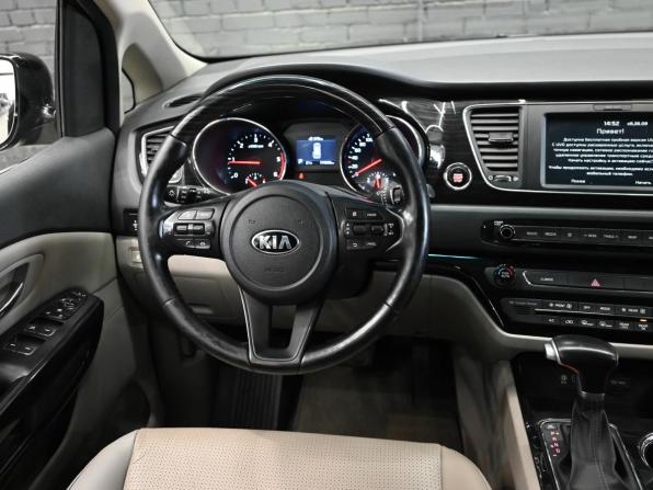 Kia Carnival III с пробегом 2020 года, цена 3 130 000 рублей, 174386 км, минивэн, Автокод Объявления