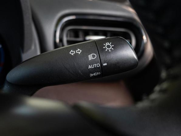 Toyota Yaris Cross I с пробегом 2021 года, цена 2 100 000 рублей, 93495 км, внедорожник, Автокод Объявления
