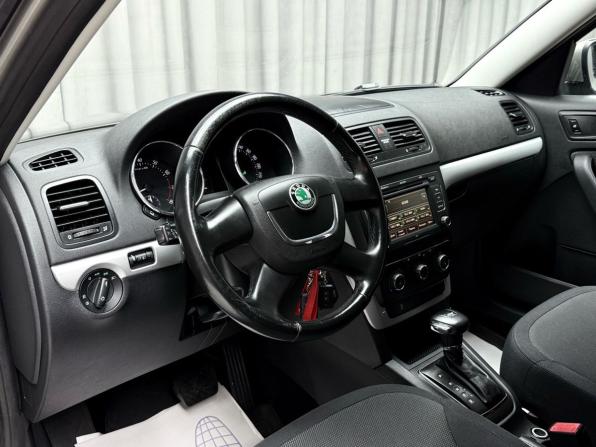 Skoda Yeti I с пробегом 2011 года, цена 849 000 рублей, 136610 км, внедорожник, Автокод Объявления