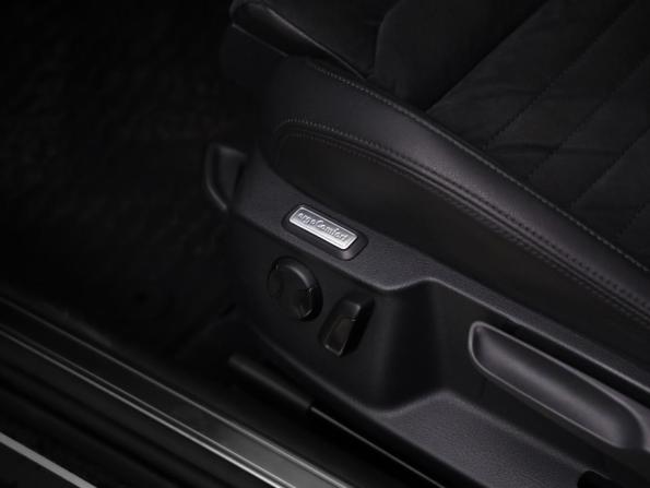 Volkswagen Passat B8 с пробегом 2017 года, цена 2 399 000 рублей, 86000 км, седан, Автокод Объявления