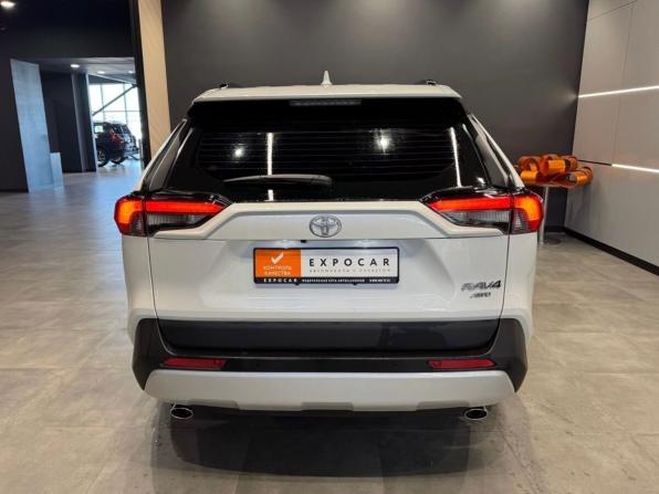 Toyota RAV4 V (XA50) с пробегом 2024 года, цена 3 550 000 рублей, 14000 км, внедорожник, Автокод Объявления