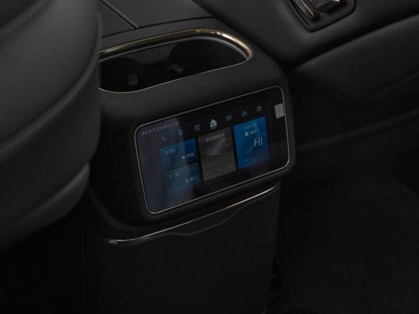 Lynk &amp; Co 900 с пробегом 2025 года, цена 7 749 000 рублей, 59 км, внедорожник, Автокод Объявления