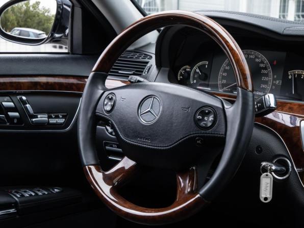 Mercedes-Benz S-Класс V (W221) с пробегом 2008 года, цена 2 345 000 рублей, 89553 км, седан, Автокод Объявления