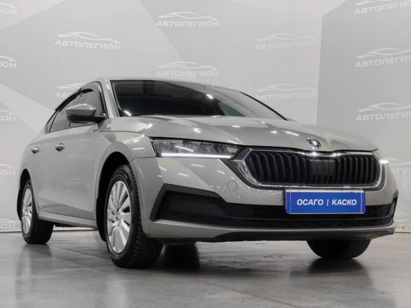 Skoda Octavia IV (A8) с пробегом 2021 года, цена 2 550 000 рублей, 67072 км, лифтбек, Автокод Объявления