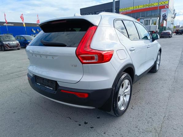 Volvo XC40 I с пробегом 2021 года, цена 2 599 995 рублей, 74745 км, внедорожник, Автокод Объявления