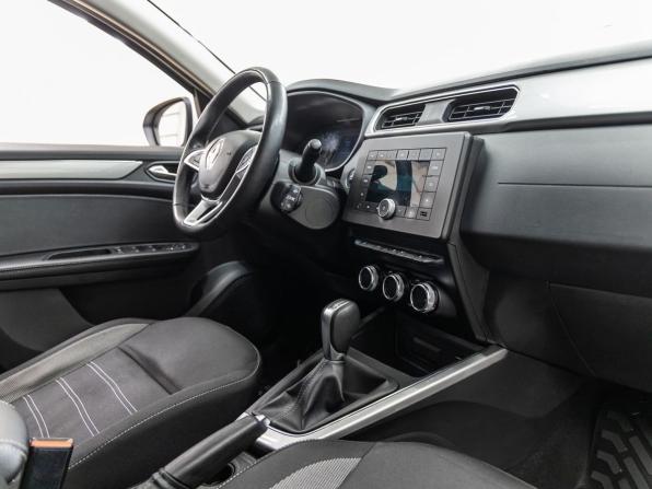 Renault Arkana I с пробегом 2022 года, цена 1 398 000 рублей, 38045 км, внедорожник, Автокод Объявления