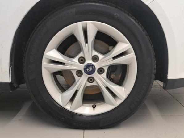 Ford Focus III с пробегом 2013 года, цена 808 000 рублей, 245486 км, хэтчбек, Автокод Объявления