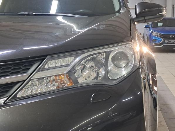 Toyota RAV4 IV (XA40) с пробегом 2015 года, цена 1 930 000 рублей, 173288 км, внедорожник, Автокод Объявления