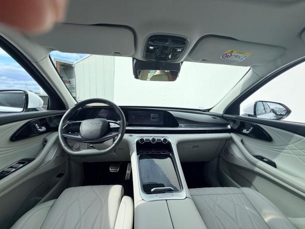 Exeed RX с пробегом 2023 года, цена 3 100 000 рублей, 25412 км, внедорожник, Автокод Объявления