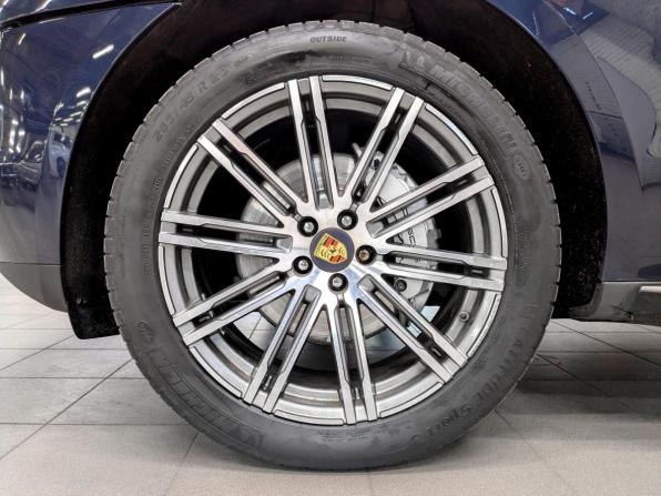 Porsche Macan I с пробегом 2016 года, цена 4 550 000 рублей, 48614 км, внедорожник, Автокод Объявления