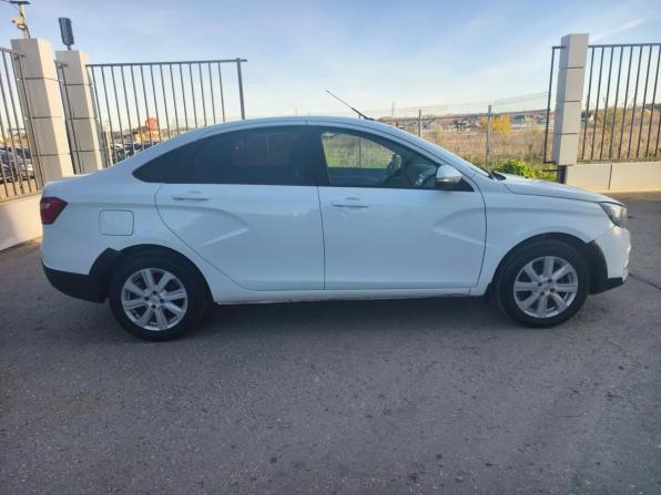 Lada (ВАЗ) Vesta I с пробегом 2019 года, цена 835 000 рублей, 101618 км, седан, Автокод Объявления