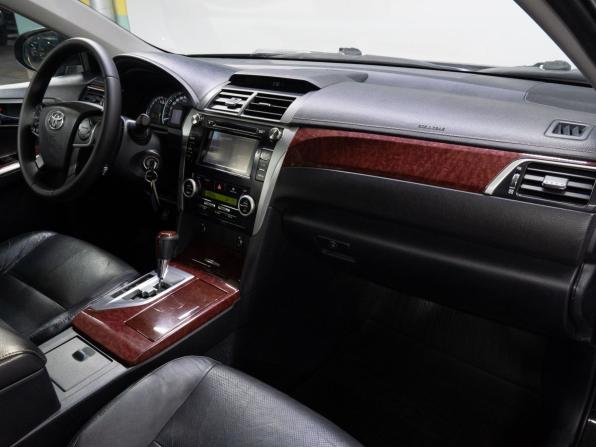 Toyota Camry VII (XV50) с пробегом 2013 года, цена 1 399 000 рублей, 193278 км, седан, Автокод Объявления