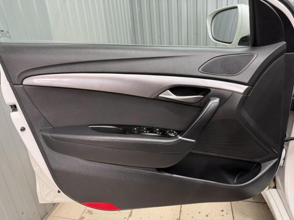 Hyundai i40 I с пробегом 2015 года, цена 1 250 000 рублей, 215380 км, седан, Автокод Объявления