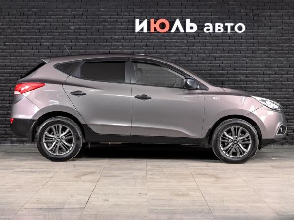 Hyundai ix35 I Рестайлинг с пробегом 2015 года, цена 1 550 000 рублей, 131251 км, внедорожник, Автокод Объявления