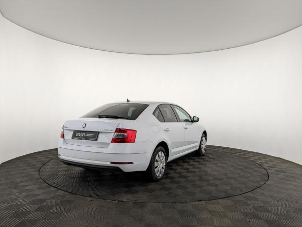 Skoda Octavia III (A7) Рестайлинг с пробегом 2020 года, цена 1 750 000 рублей, 114732 км, лифтбек, Автокод Объявления