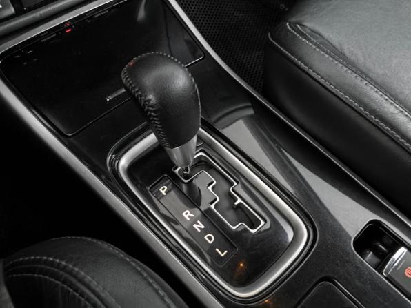 Mitsubishi Outlander III Рестайлинг 3 с пробегом 2019 года, цена 2 399 000 рублей, 219194 км, внедорожник, Автокод Объявления