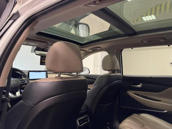 Hyundai Santa Fe IV Рестайлинг с пробегом 2020 года, цена 2 639 000 рублей, 66760 км, внедорожник, Автокод Объявления
