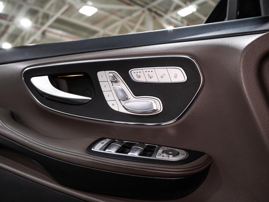 Mercedes-Benz V-Класс III (W447) Рестайлинг Санкт-Петербург  - изображение 14