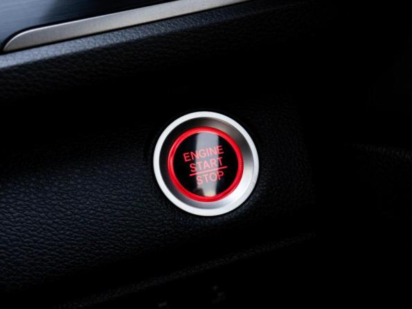 Honda Civic X Рестайлинг с пробегом 2020 года, цена 1 725 000 рублей, 131284 км, хэтчбек, Автокод Объявления