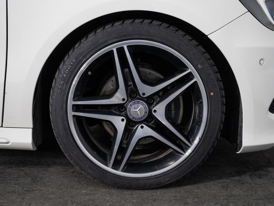 Mercedes-Benz A-Класс III (W176) Иркутск  - изображение 19