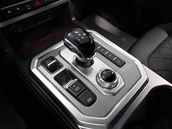 JAC T9 с пробегом 2024 года, цена 2 780 000 рублей, 41530 км, пикап, Автокод Объявления