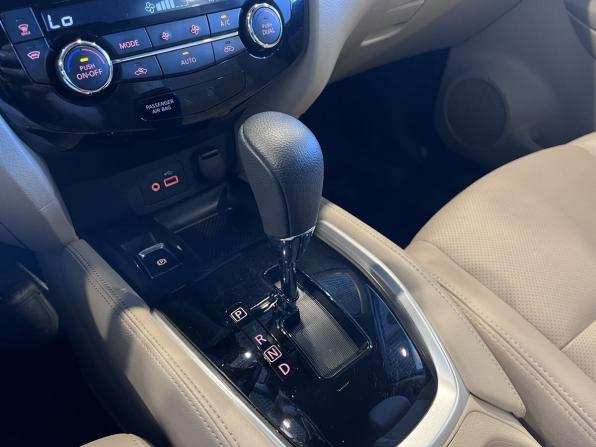 Nissan X-Trail III Рестайлинг с пробегом 2021 года, цена 3 000 000 рублей, 46975 км, внедорожник, Автокод Объявления