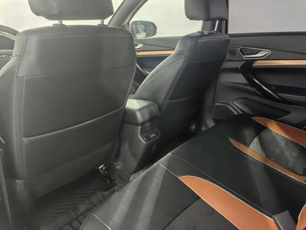 Lada (ВАЗ) Vesta I Рестайлинг (NG) с пробегом 2023 года, цена 1 299 000 рублей, 46500 км, седан, Автокод Объявления