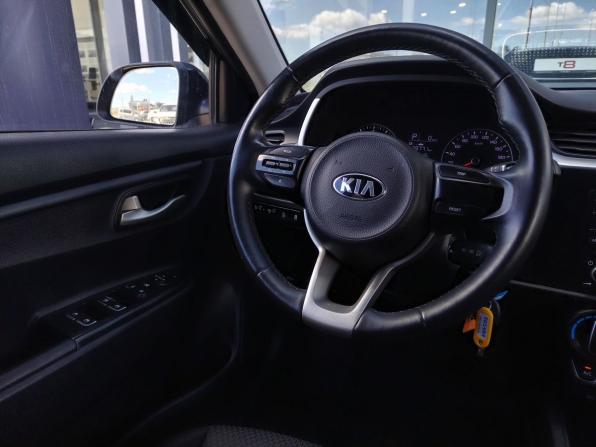 Kia Rio IV Рестайлинг с пробегом 2020 года, цена 1 430 000 рублей, 72000 км, хэтчбек, Автокод Объявления