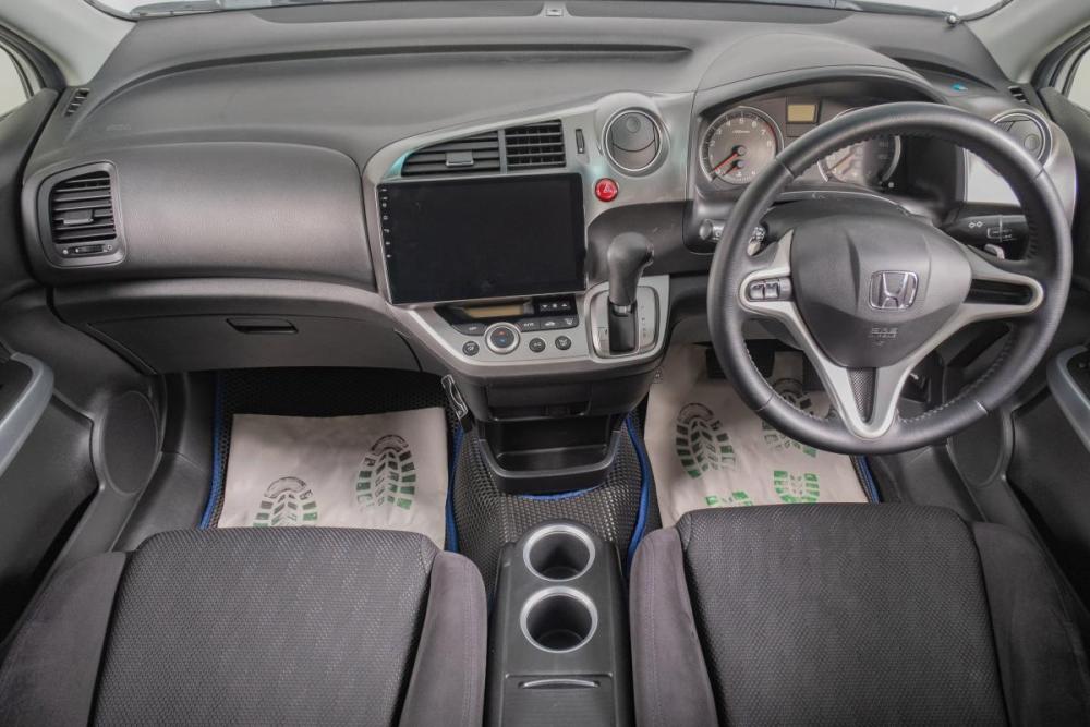 Honda Stream II Рестайлинг Томск  - изображение 11
