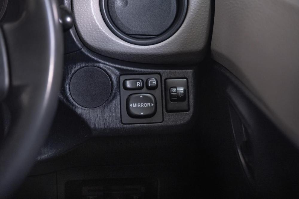 Toyota Vitz III (XP130) Томск  - изображение 12
